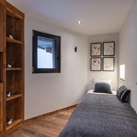 Premium Alpine - 4 Bedroom By Guestlee * Вербье