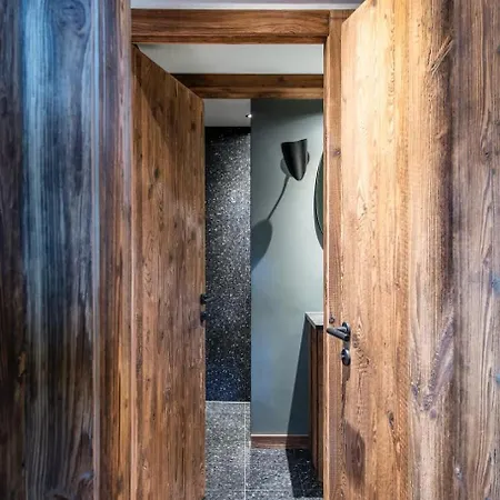 Premium Alpine - 4 Bedroom By Guestlee Verbier